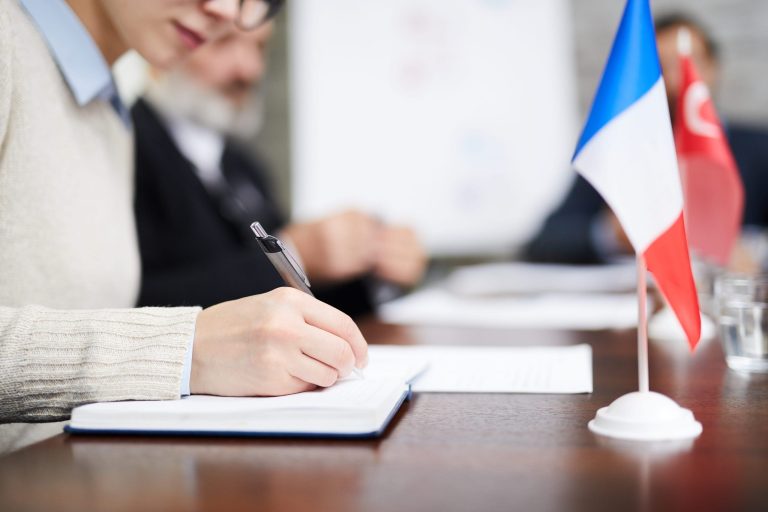 traducere consecutiva